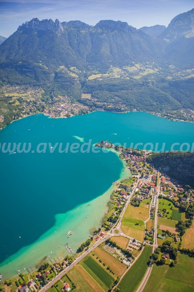 Lac d'Annecy, le château de Duingt