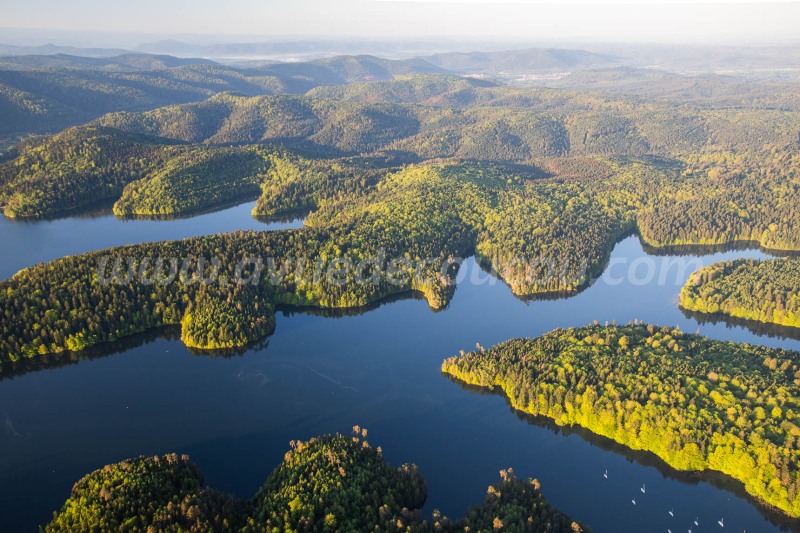 Lac de Pierre-Percée