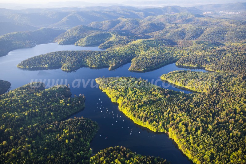 Lac de Pierre-Percée